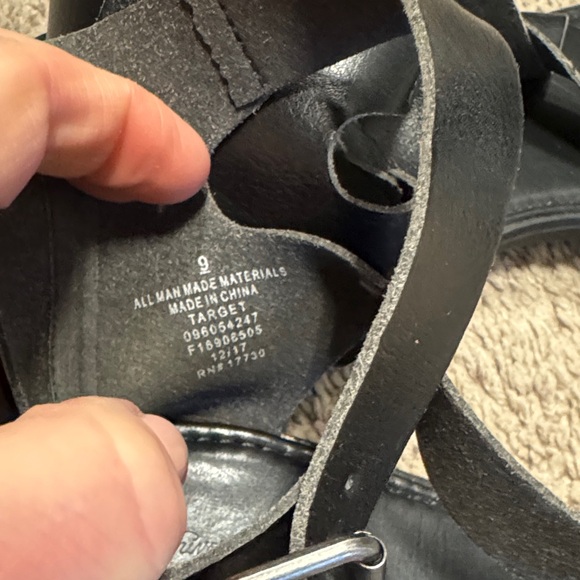 Universal Thread Black Strappy Sandals - Picture 3 of 3